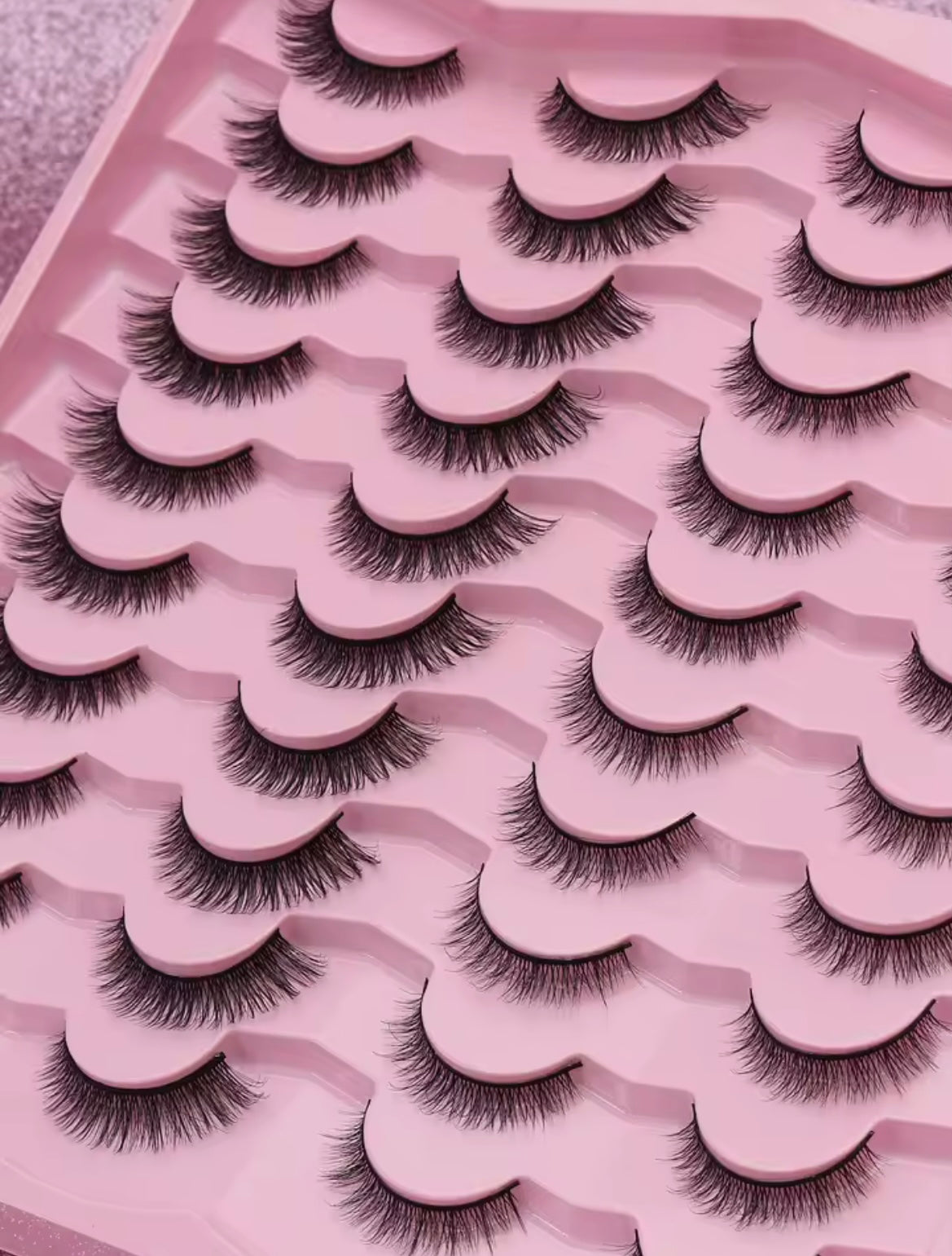 Изкуствени мигли 20 чифта F20 - K003Y PINK